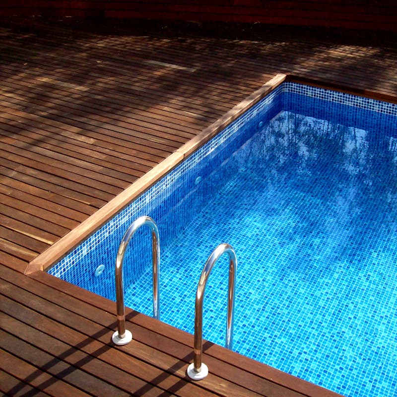 piscina de madera en Badajoz