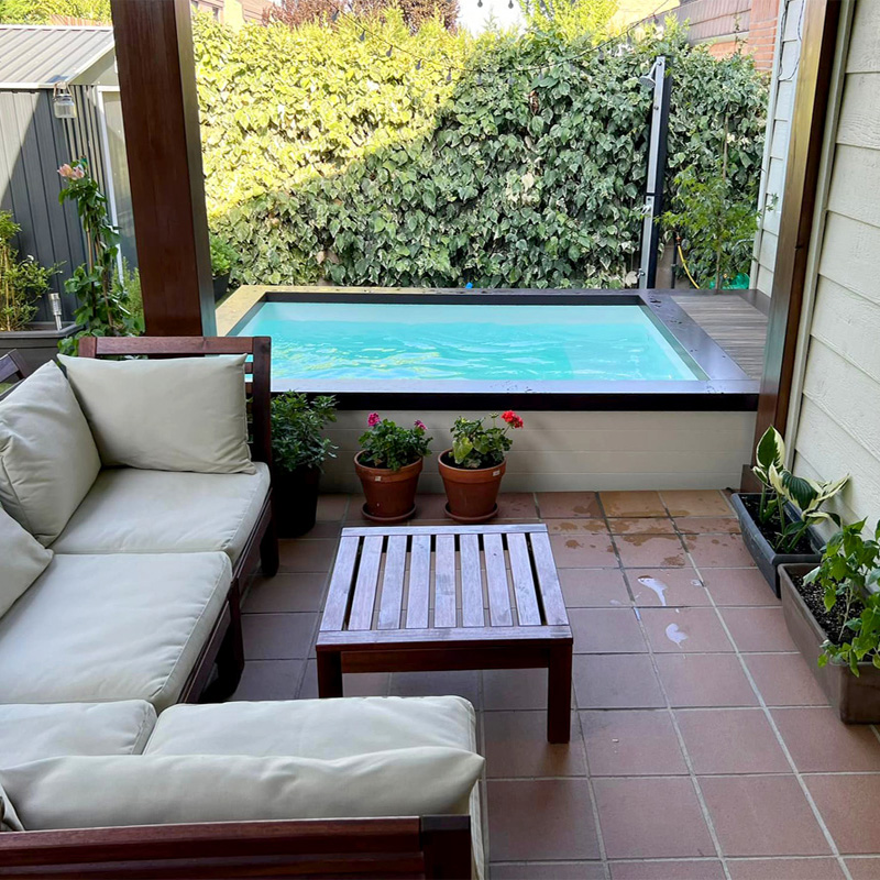 piscina pequeña prefabricada para patio