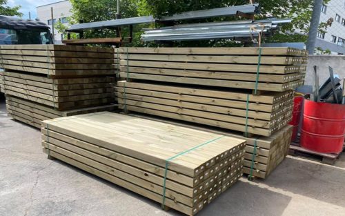 madera natural tratada para fabricar piscinas de madera para terraza