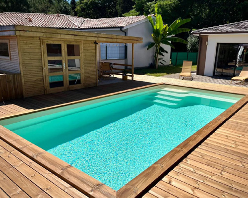 piscina de 7 metros con banco de poliester en color crema 7x3 Estrella7