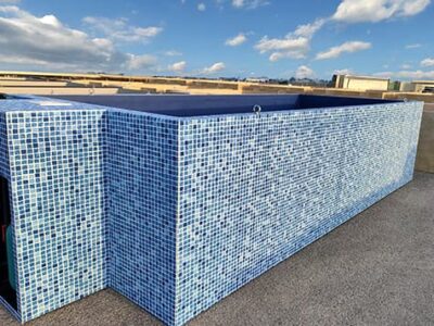 Piscina con depuradora tipo contenedor Rimini59