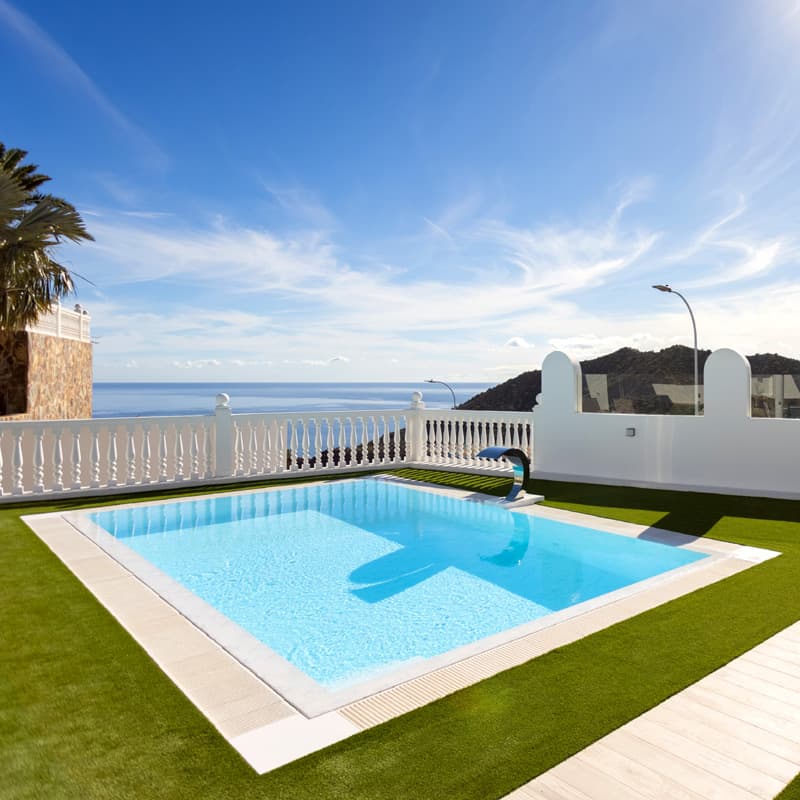Reparación de piscinas modernas