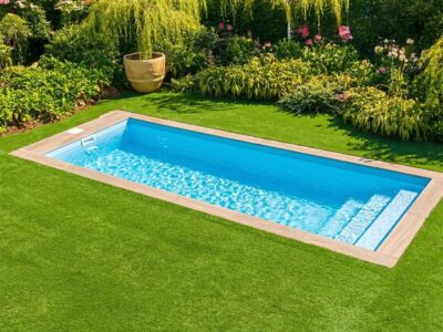 Piscina 5x2 larga y estrecha de poliester Santorini