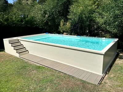 Piscina desmontable de aluminio con depuradora y escaleras