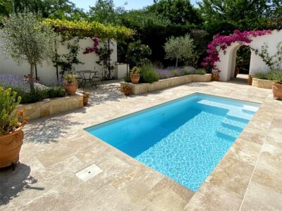 Piscina pequeña de fibra 4x2 enterrada Cielo4