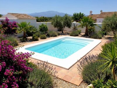 Piscina poliester 8x3 inclinada Sicilia80