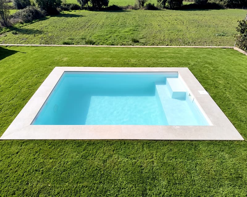 Piscina pequeña 3x2 Naomi