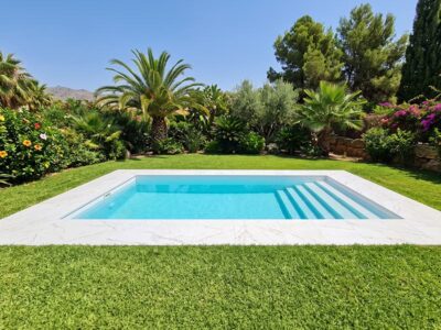 Piscina fibra moderna Corfu